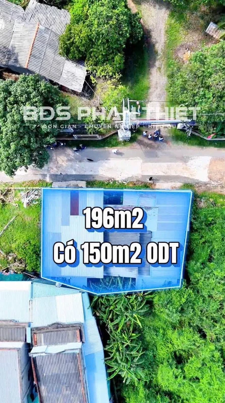 Bán nhà mặt tiền Hàn Mặc Tử Phan Thiết 196m2, 2 PN giá 2 tỷ 9