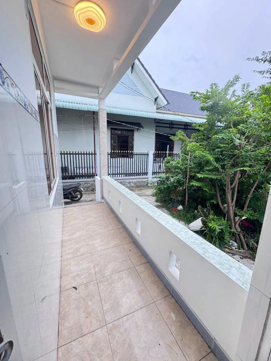 Bán nhà 1 trệt 1 lầu 3PN 136m² Phú Tân, 1 tỷ 350 triệu - Ảnh thu nhỏ 4