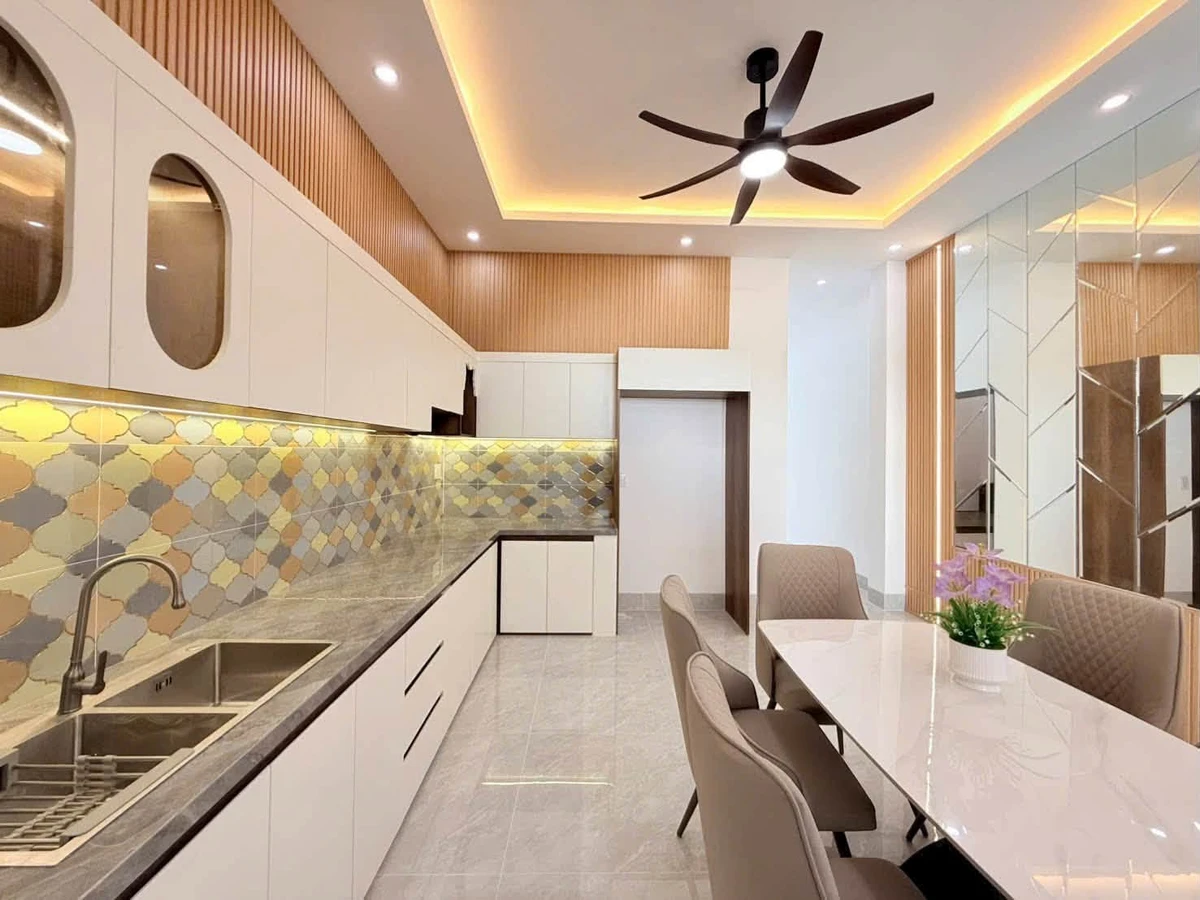 Bán nhà 1 trệt 1 lầu 3PN 112.5m² Rạch Giá, 2.49 tỷ - Ảnh thu nhỏ 5