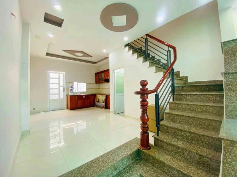 Bán nhà 1 trệt 1 lầu 51,2m2 2PN 2WC Thạnh Xuân, Quận 12 giá 4,45 tỷ - Ảnh thu nhỏ 3
