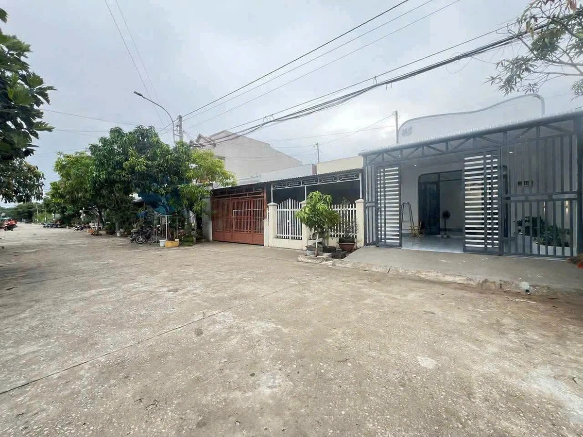 Bán nhà 80m² gần chợ Rạch Sỏi, Cà Mau, 1 tỷ - Ảnh thu nhỏ 2