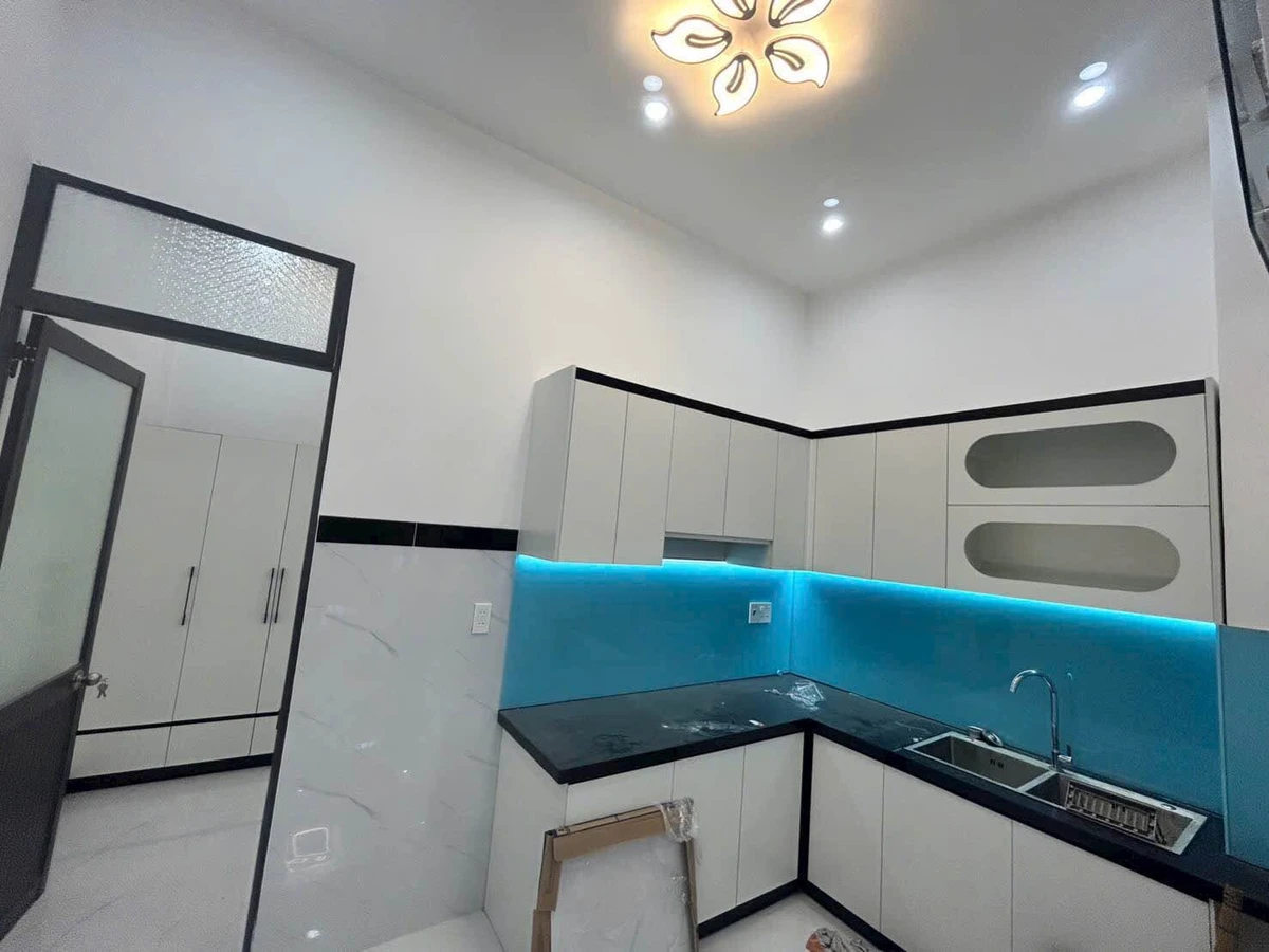 Bán nhà 3 tầng 47m² hẻm Hoàng Văn Thụ, Quy Nhơn, 3 phòng ngủ - Ảnh thu nhỏ 5