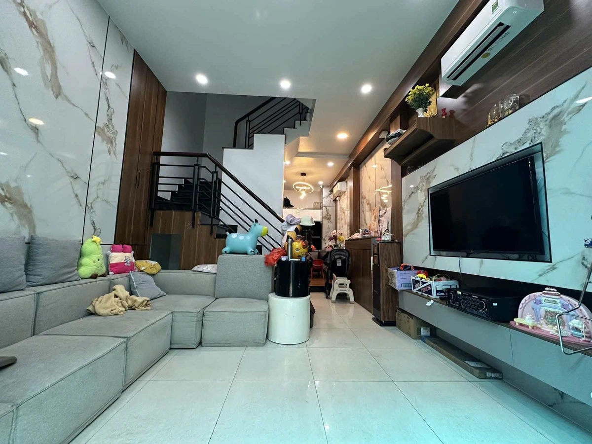 Bán nhà 4 tầng 4PN 40m² hẻm ô tô Tân Thới Hiệp, Quận 12 - Ảnh thu nhỏ 2