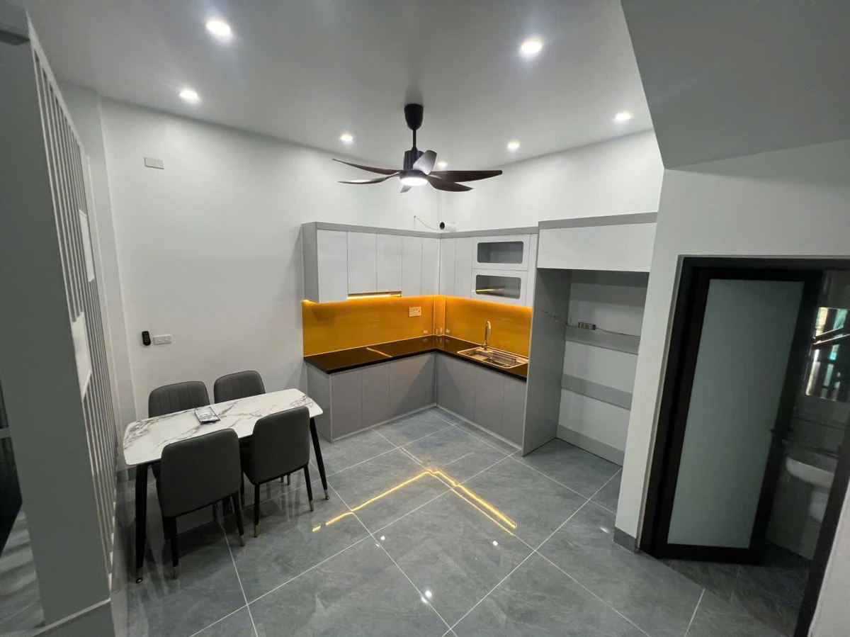 Bán nhà 3 tầng 41,6m2 ngõ 286 Điện Biên Phủ, TP Hải Dương giá 2,98 tỷ - Ảnh 1