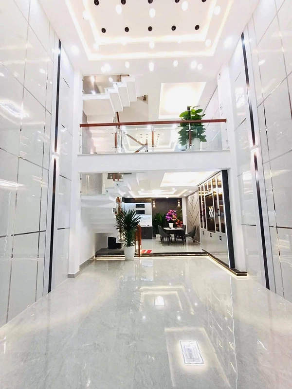 Cho thuê nhà 1 trệt 1 lửng 3 lầu 4PN full nội thất đường Thạnh Xuân 25, Quận 12, 15 triệu/tháng