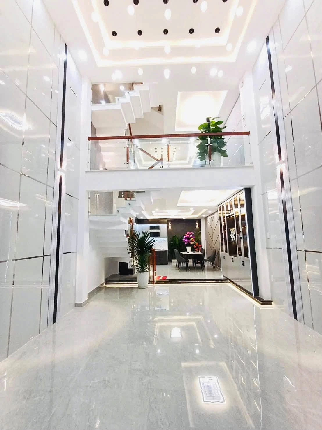 Cho thuê nhà 1 trệt 1 lửng 3 lầu 4PN full nội thất đường Thạnh Xuân 25, Quận 12, 15 triệu/tháng - Ảnh 1