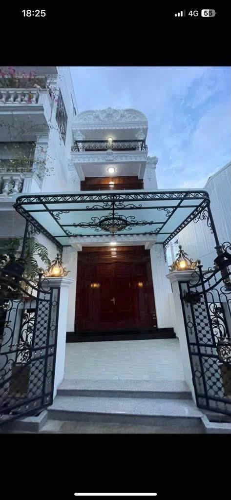 Bán nhà 3 tầng kiệt 62,3m² Hùng Vương, TP Huế 3,5 tỷ - Ảnh 1