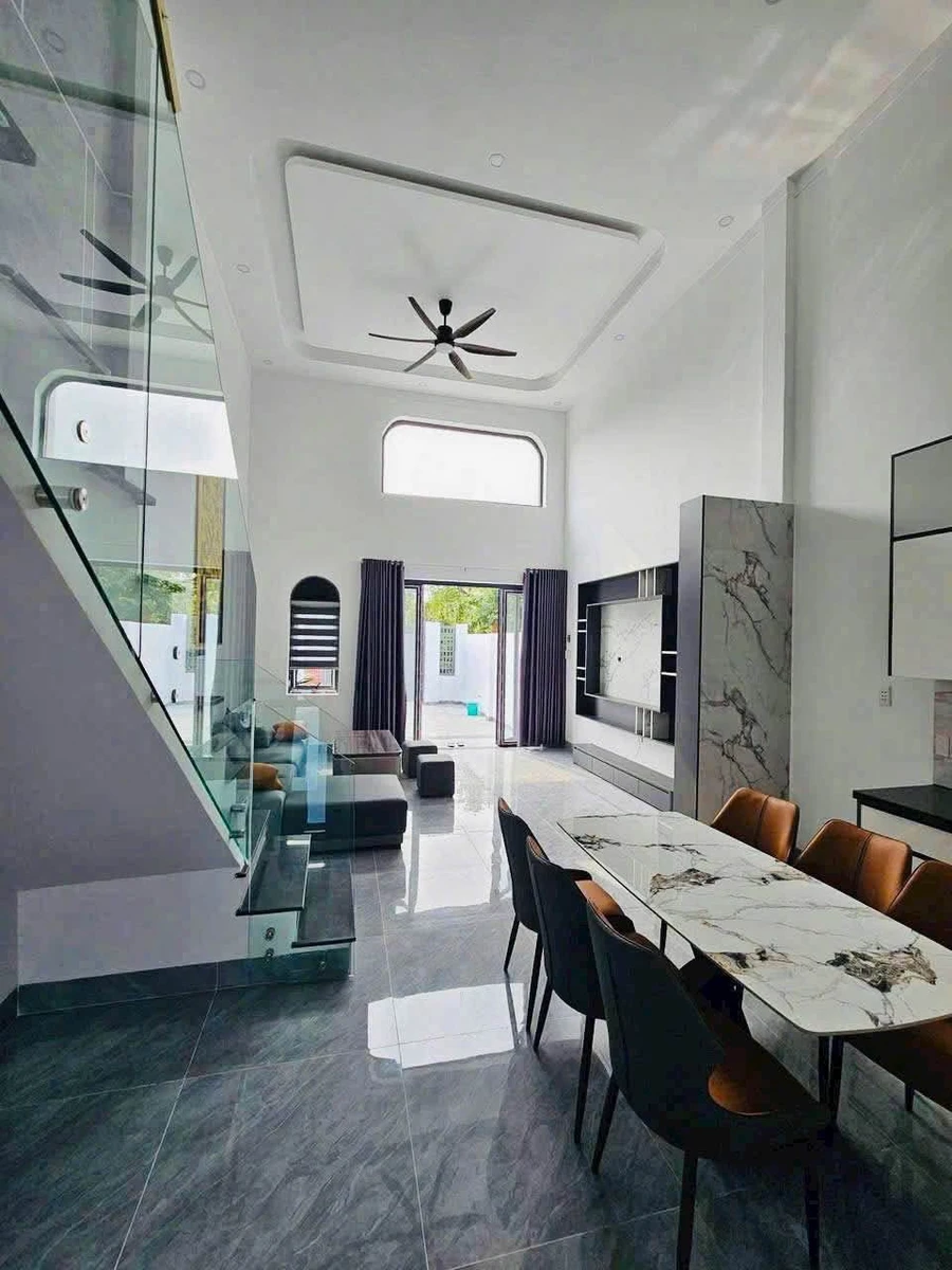Bán nhà riêng 2PN 135m2 Thôn 8 Hóc Môn - 1 tỷ 890 triệu - Ảnh 1