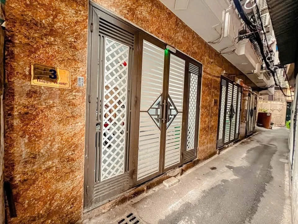 Bán nhà phố Ba Đình, 3PN, nội thất, 9.9 tỷ, 32m² - Ảnh 1