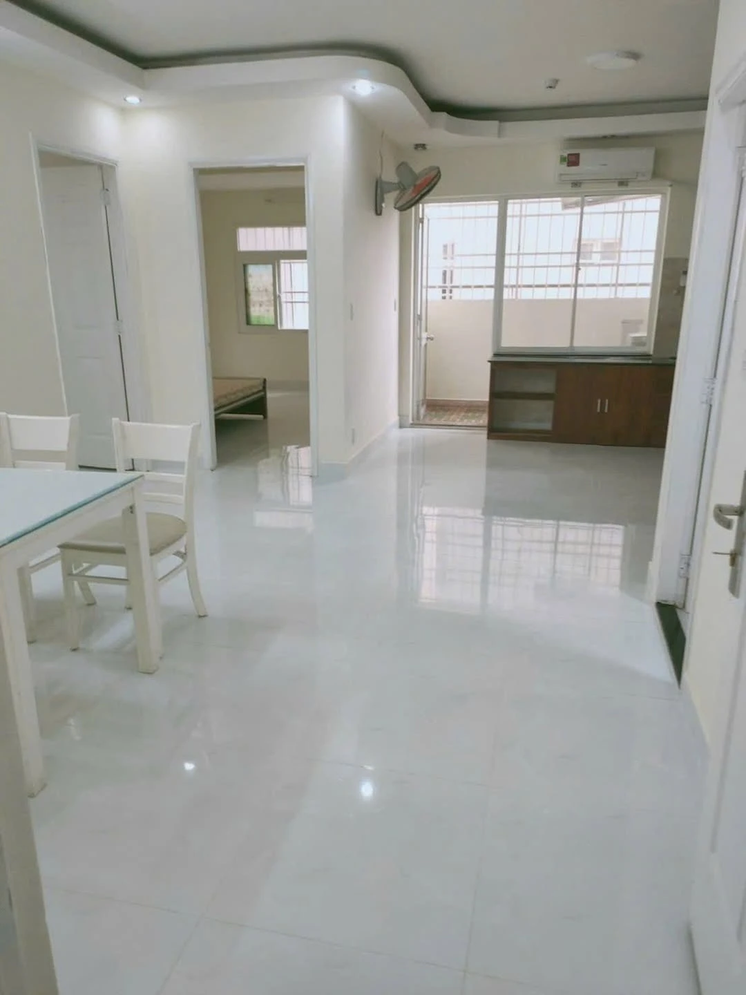Bán căn hộ Lakeside 2PN, 73.5m2, full nội thất, 2.3 tỷ - Ảnh 1