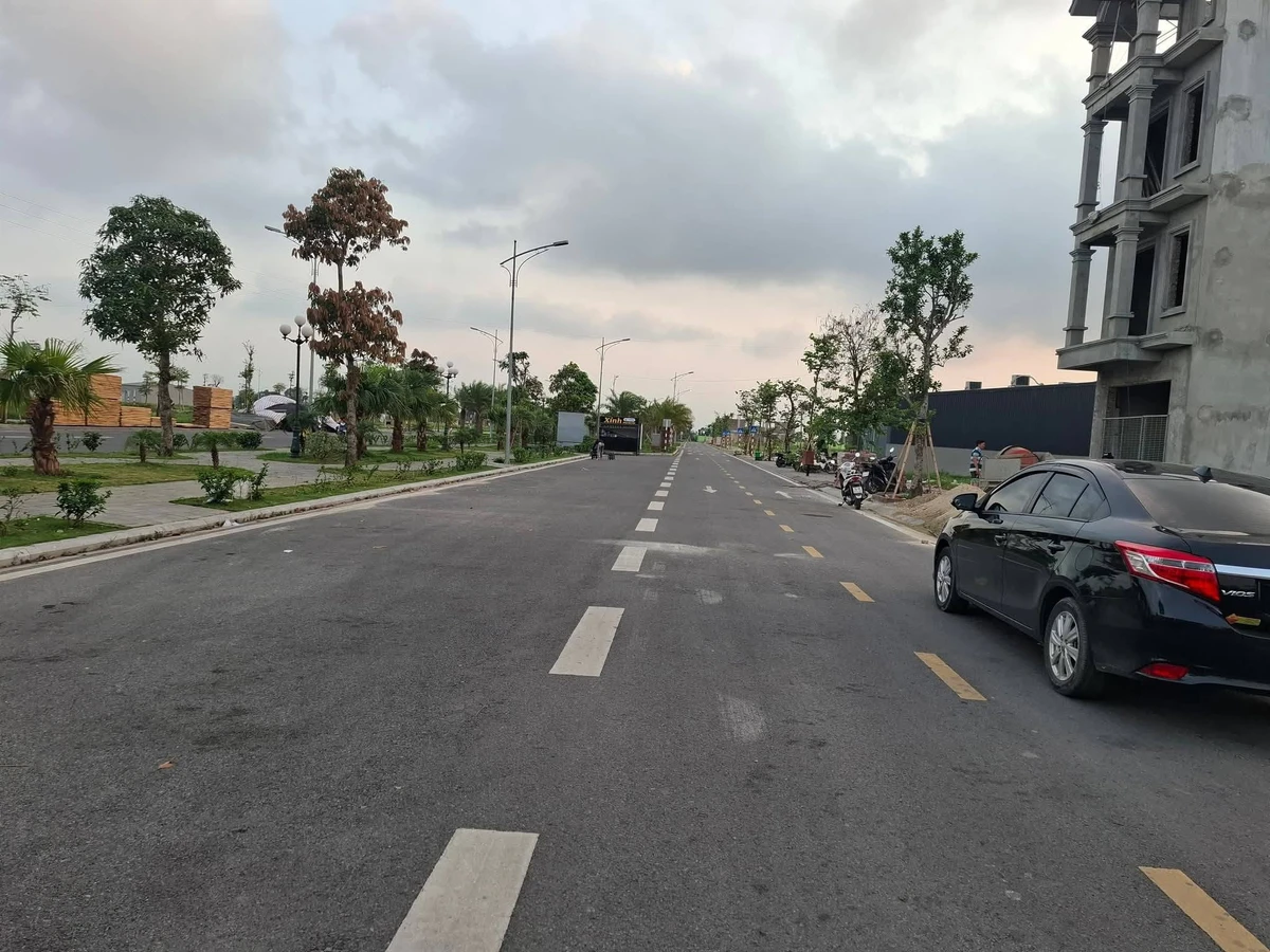 Bán liền kề 95m² Đông-Nam Kim Thành Tân Phú - Ảnh 1