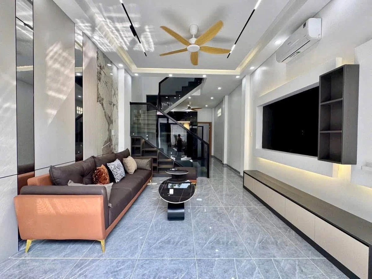 Thanh lý nhà lầu 105m2 sổ riêng gần Đại học Lạc Hồng, Biên Hòa, Đồng Nai - Ảnh thu nhỏ 2