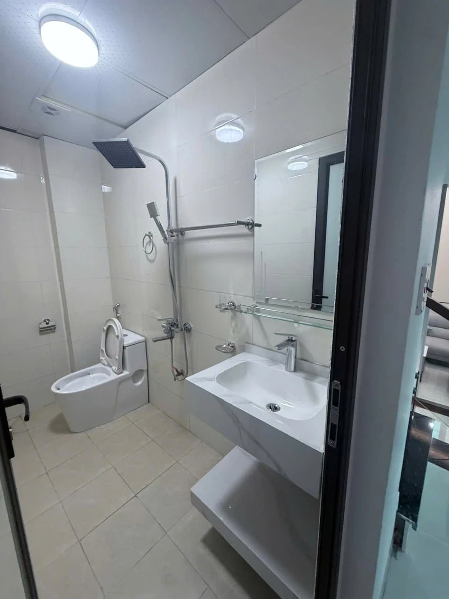 Bán nhà mặt phố Cẩm Thượng 45.6m², 3 PN, full nội thất 4.25 tỷ - Ảnh thu nhỏ 2