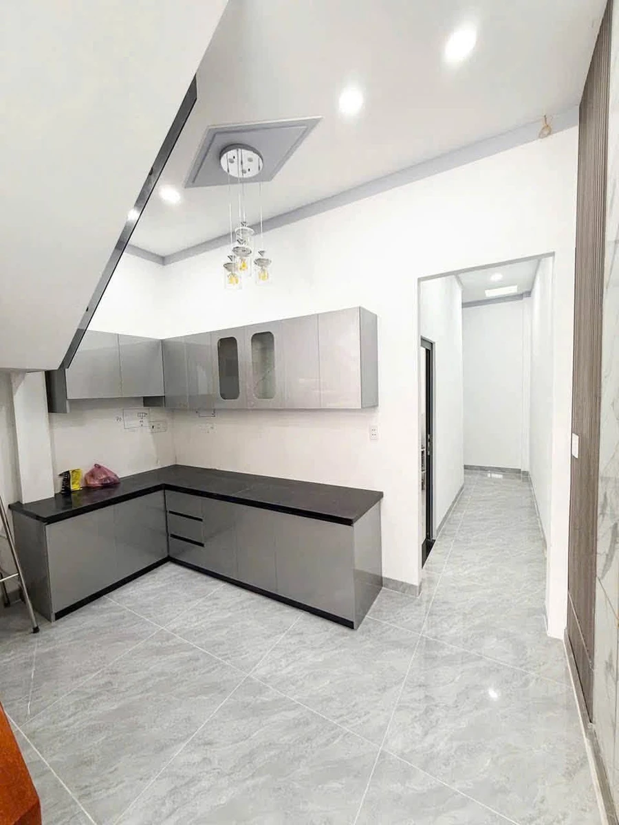 Bán nhà 1 trệt 1 lầu 61m2, 3 phòng ngủ, hẻm xe hơi gần trường Mầm Non Song Khuê, Bửu Hòa - Ảnh thu nhỏ 4