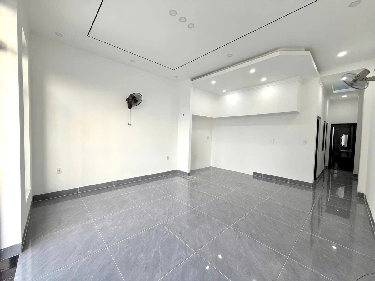 Bán nhà mới 5x22m, 2 phòng ngủ, giá 1 tỷ 350 triệu gần Buôn Ma Thuột - Ảnh thu nhỏ 5