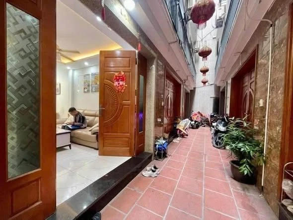 Bán nhà Cổ Nhuế 33m² 5 tầng 3 phòng – 7 tỷ