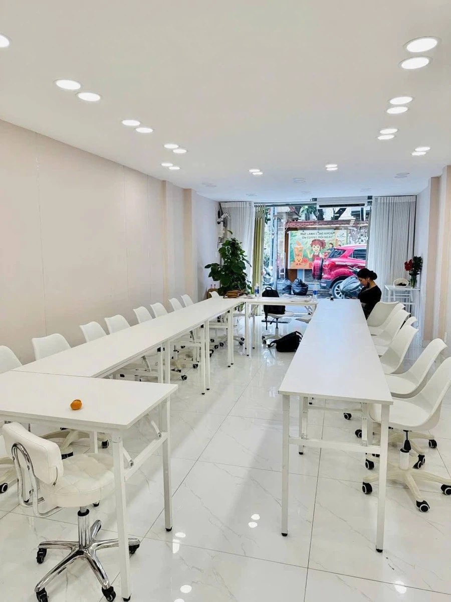 Bán shophouse 124m2 - 2PN, 2WC tại 830 Sư Vạn Hạnh, Quận 10 - Ảnh thu nhỏ 2