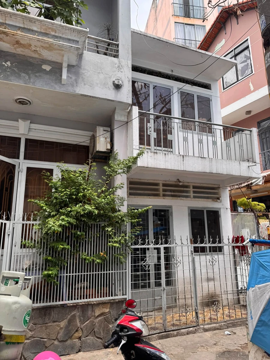 Bán nhà hẻm Phan Văn Trị, Phường 11, Bình Thạnh, 23m2, 3.4 tỷ - Ảnh thu nhỏ 2