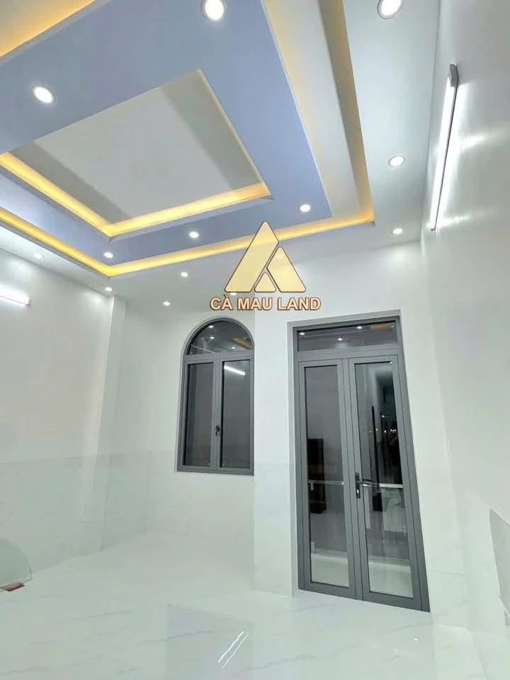 Bán nhà 1 lầu 4 phòng ngủ khu Licogi, Cà Mau, 4,5m x 19m, giá 2 tỷ - Ảnh thu nhỏ 5