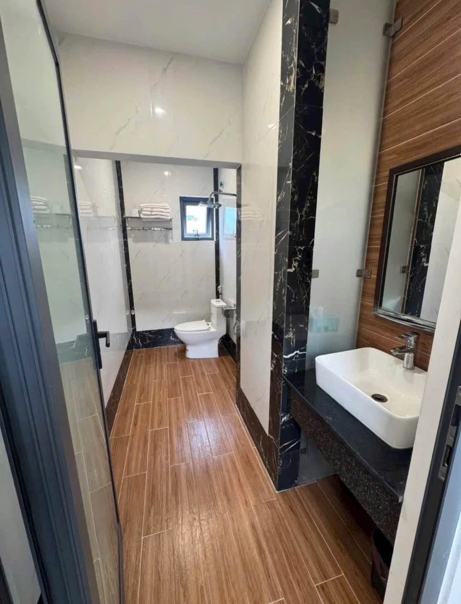 Bán khách sạn 14 phòng 6 tầng 75m2 có thang máy tại Ghềnh Ráng, Quy Nhơn - Ảnh thu nhỏ 4