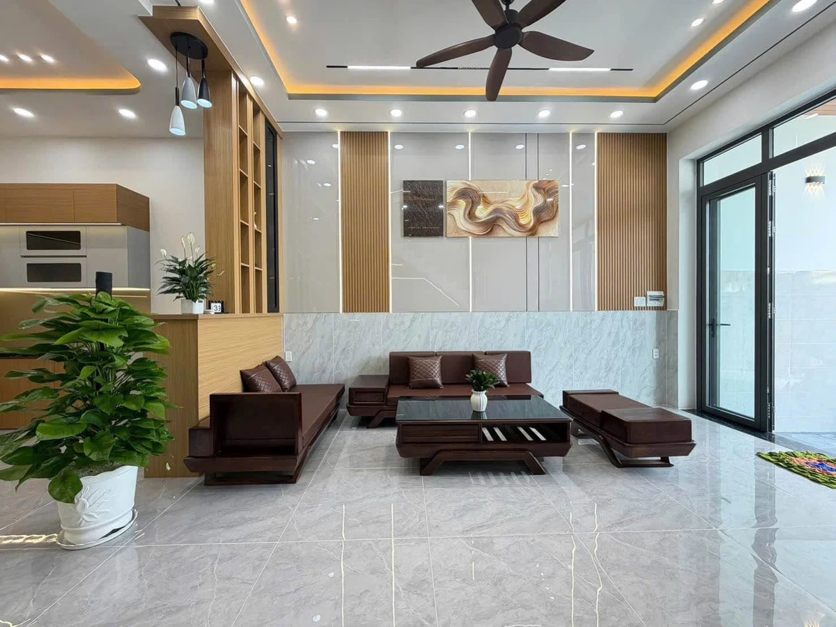 Bán nhà 1 trệt 1 lầu 115m² Bình Chánh 2 tỷ 950 - Ảnh thu nhỏ 3