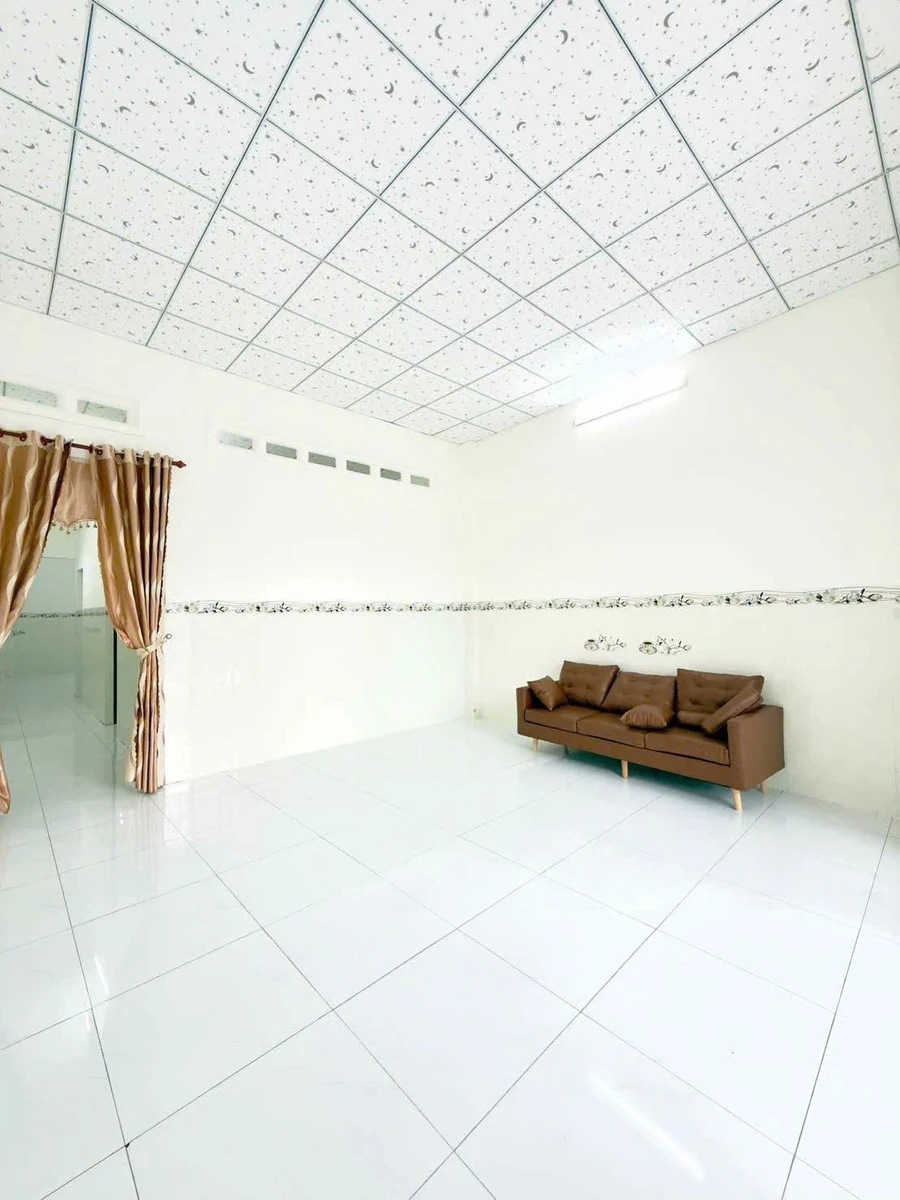 Bán nhà 92m² mặt đường 10m Tây Ninh 690 triệu - Ảnh thu nhỏ 3