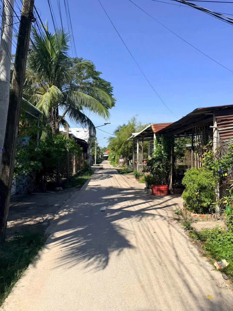 Bán đất 275m² có nhà tại Phước Đông, Tây Ninh, gần KCN - 1 tỷ 100 triệu - Ảnh thu nhỏ 2