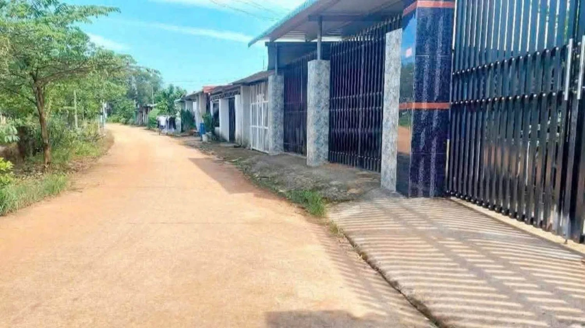 Bán lô đất 150m² giá 8xx triệu Phường Long Nguyên - Ảnh thu nhỏ 2