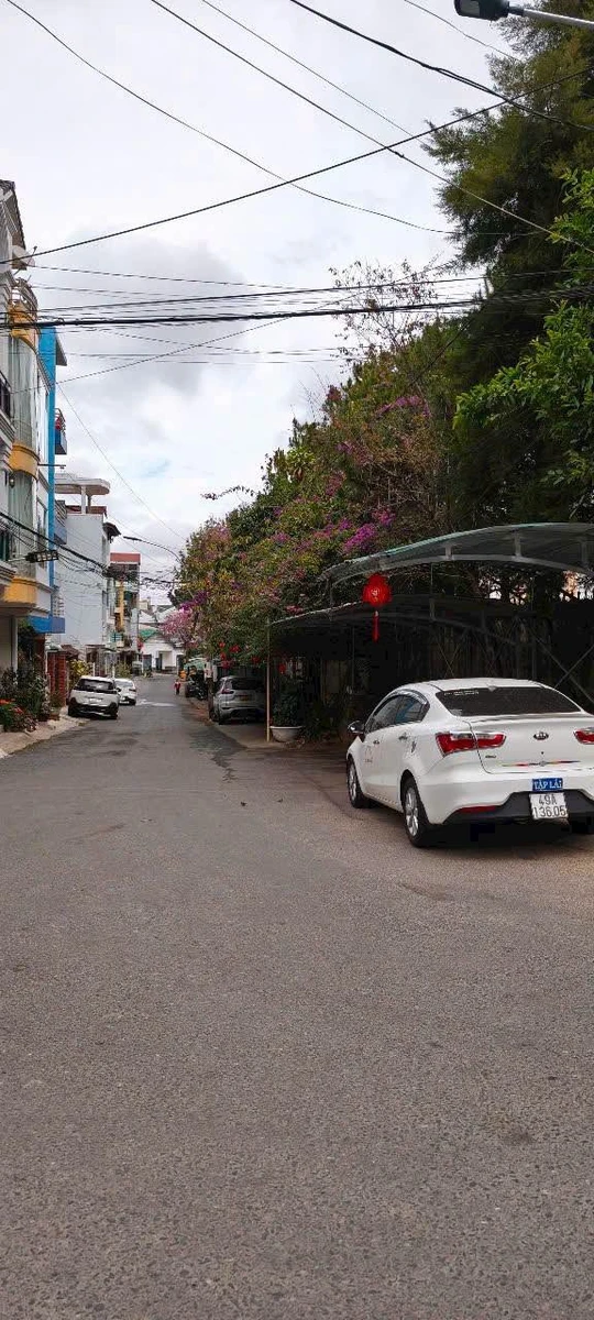 Bán nhà mặt tiền Đà Lạt 105,6m² 15 tỷ Phường Cẩm Lý - Ảnh 1