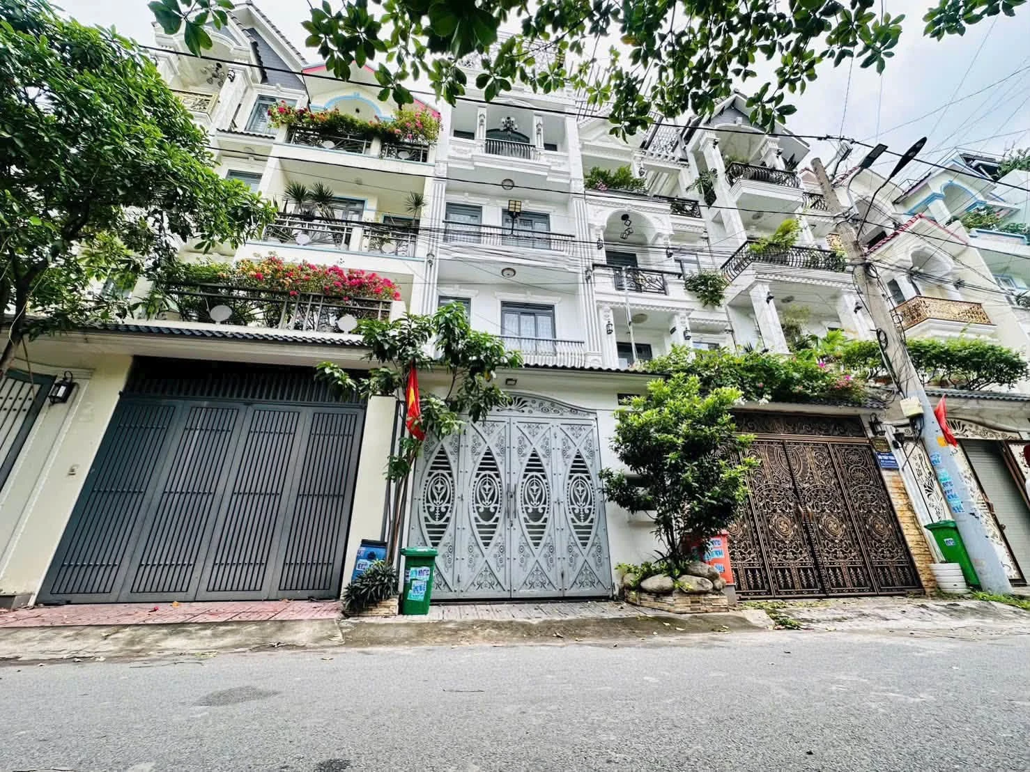Bán nhà 1 trệt 2 lầu 3PN 58.1m2 Lê Văn Chí, Linh Trung - Ảnh 1