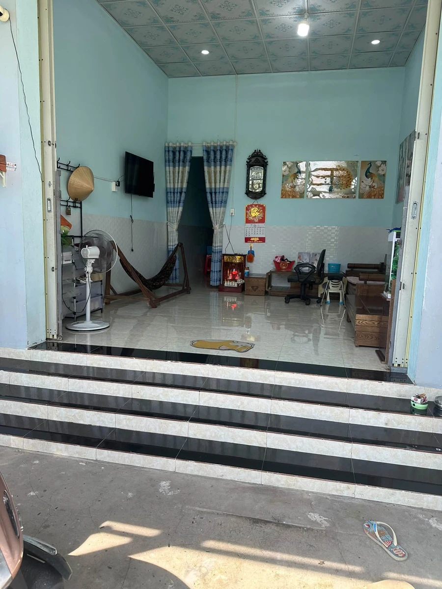 Bán nhà 2 phòng ngủ 84m² 660 triệu Hóc Môn - Ảnh 1