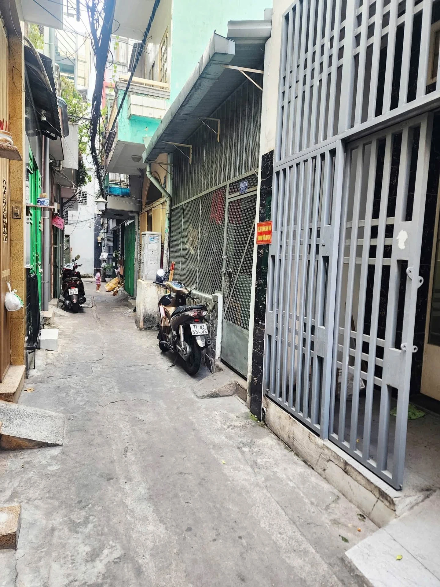 Bán nhà 7,9 tỷ, 4PN 3WC, 100m² Phường Diên Hồng - Ảnh 1