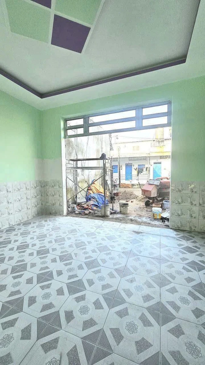 Bán nhà xây mới 150m2 Đức Hòa Long An 1 tỷ 680 triệu - Ảnh thu nhỏ 2