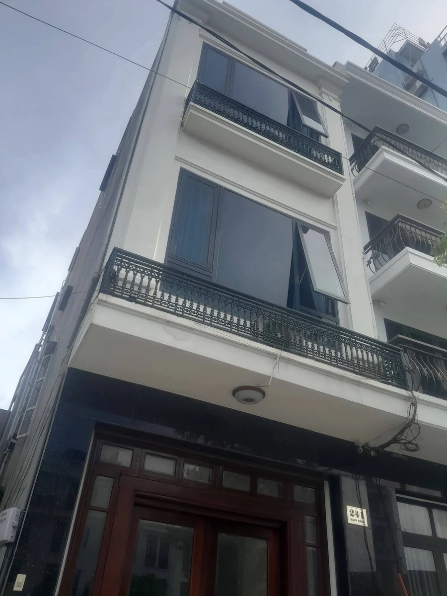 Bán nhà 4 tầng 46m2 đường Đà Nẵng Quận 1, 4.1 tỷ - Ảnh 1