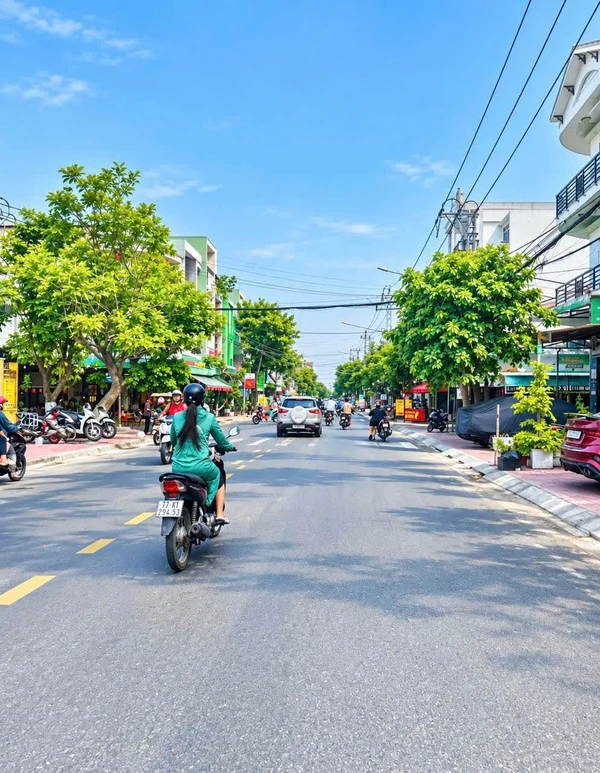 Bán nhà 2 PN mặt tiền Trần Quang Diệu 20m², 3 tỷ Quy Nhơn