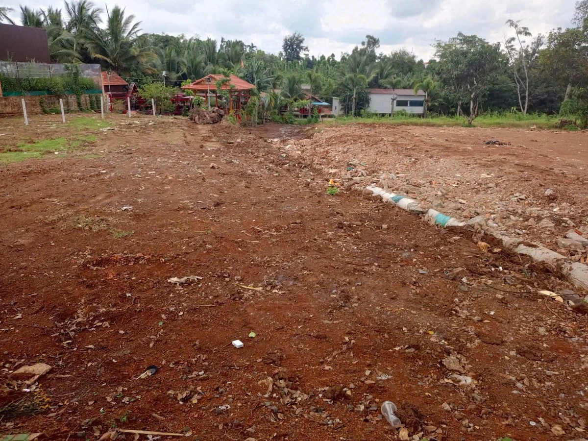 Bán đất 2 mặt tiền Phan Huy Chú 240m2 Buôn Ma Thuột 1,55 tỷ - Ảnh 1