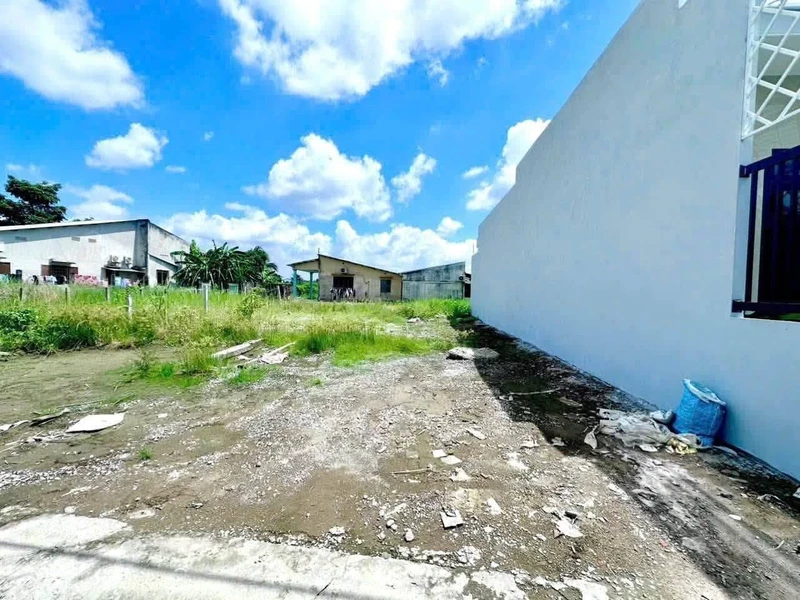 Bán lô đất thổ cư 108m² Cử Luyện, Tân An, Long An