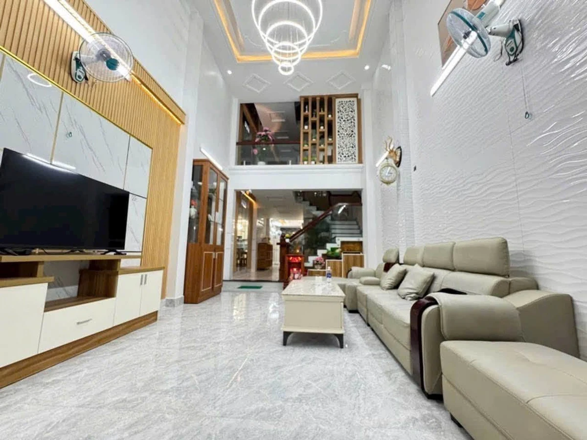 Bán nhà 5 tầng 88m2, 6PN/6WC, gần 9 tỷ, Quận 1 - Ảnh thu nhỏ 2
