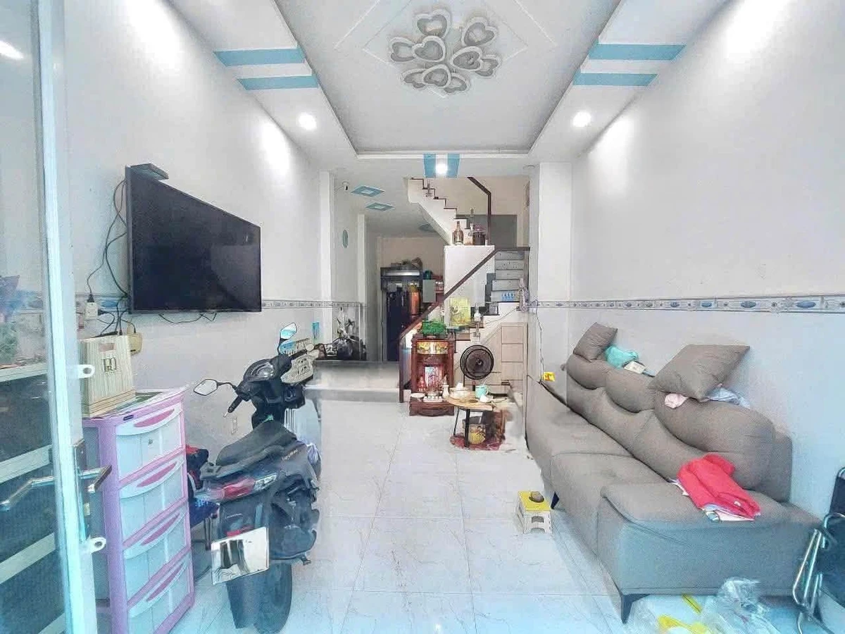 Bán nhà 3 tầng BTCT 38m² hẻm xe hơi đường Dương Quảng Hàm, Gò Vấp giá 6,56 tỷ - Ảnh thu nhỏ 3