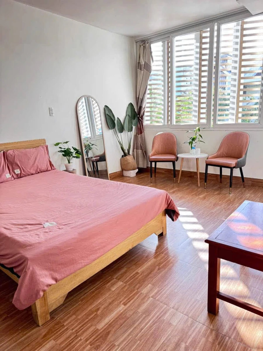 Bán khách sạn 4 tầng 14 phòng, 116m2, đường Tùng Thiện Vương, Huế, 6 tỷ - Ảnh thu nhỏ 3