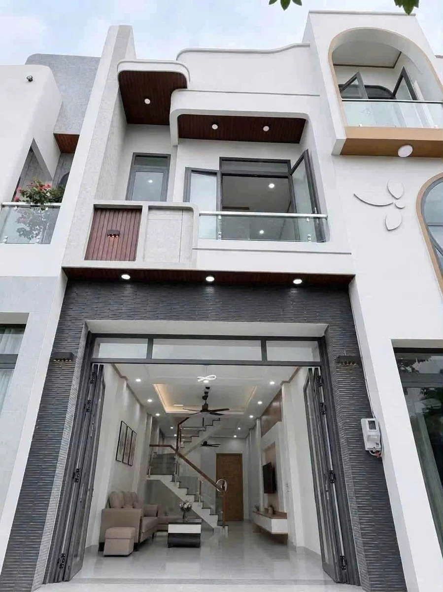 Bán nhà gác chọi Quận 7, Tân Hiệp, 60m², 3PN, 3,68 tỷ - Ảnh thu nhỏ 2