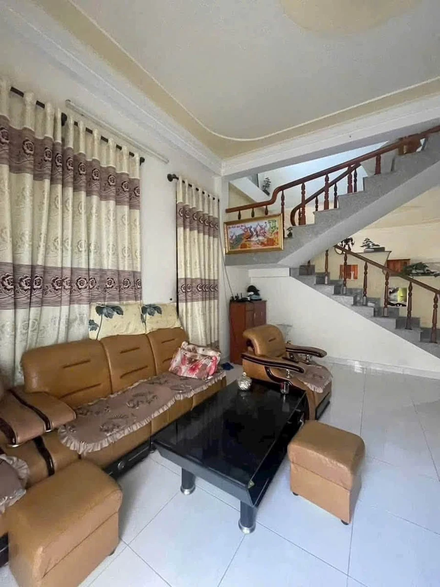 Bán gấp nhà 1 trệt 1 lầu đường Phan Đình Phùng, Phường Xuân Hương, Đà Lạt giá 4,2 tỷ - Ảnh thu nhỏ 4