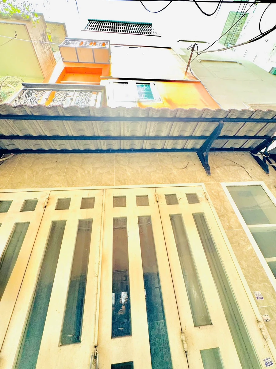 Bán nhà phố 4 tầng BTCT sát mặt tiền Hoàng Sa, Quận 3, 21m2, giá 5 tỷ - Ảnh 1