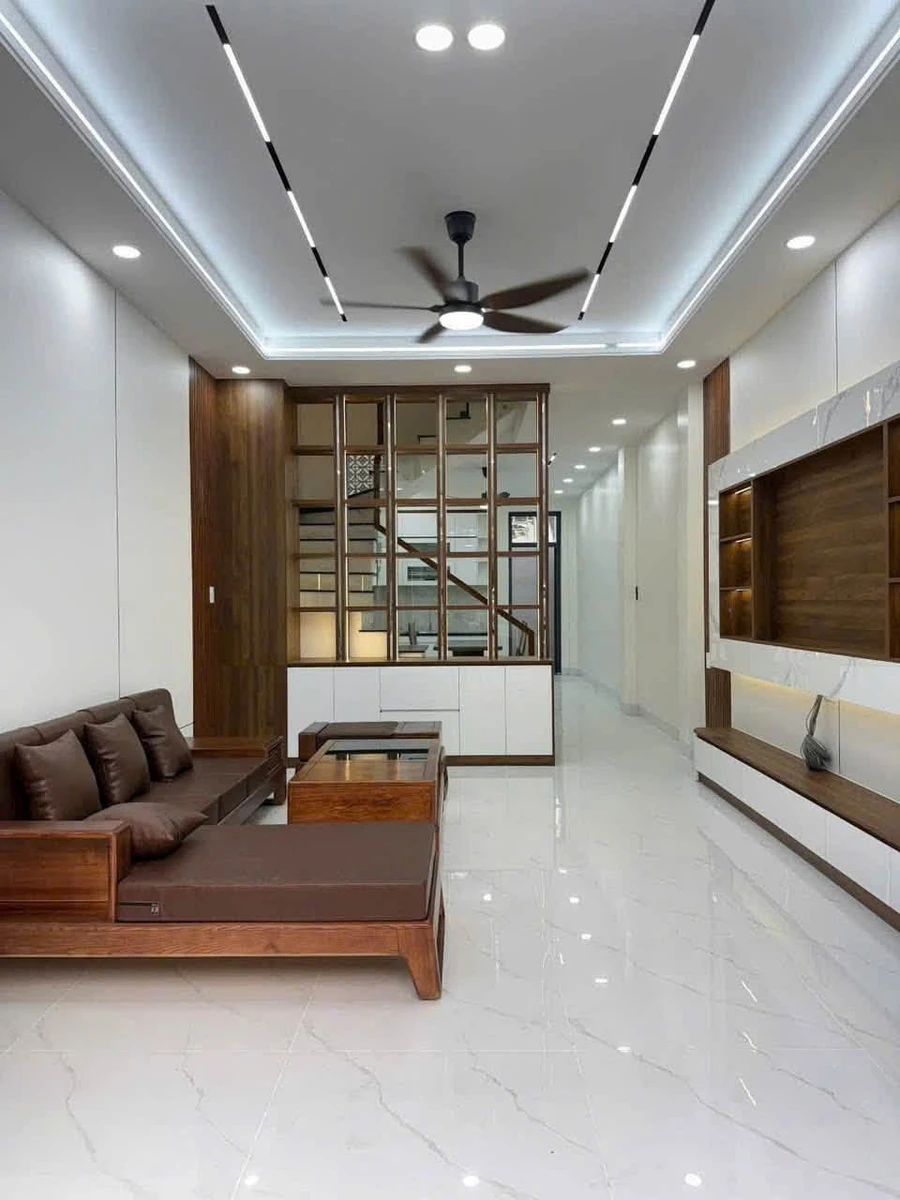 Bán nhà 3 tầng 72m² đường Đông Tác, Dĩ An - Ảnh thu nhỏ 3