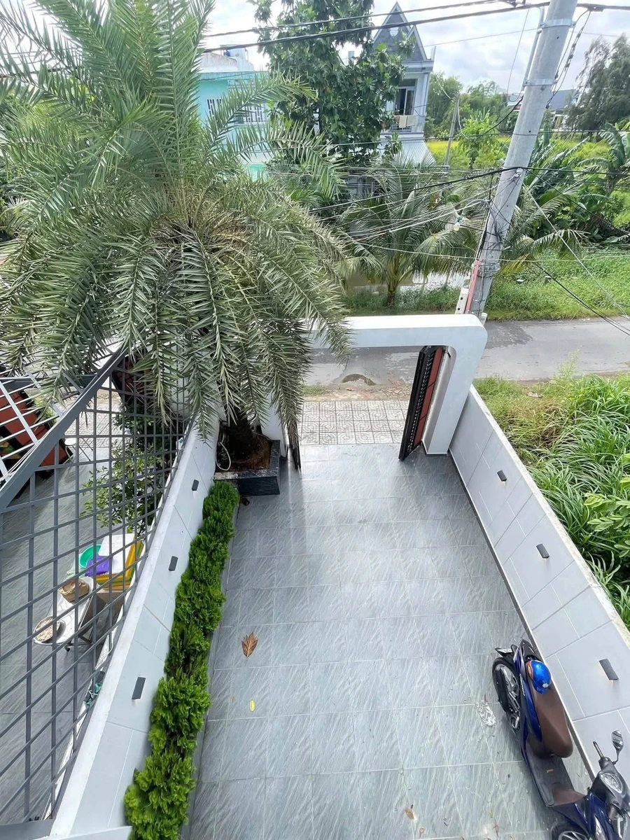 Bán nhà 1 trệt 1 lầu 5x23m mặt tiền nhựa kênh xã Long Trạch, Cần Đước, Long An - Ảnh thu nhỏ 3