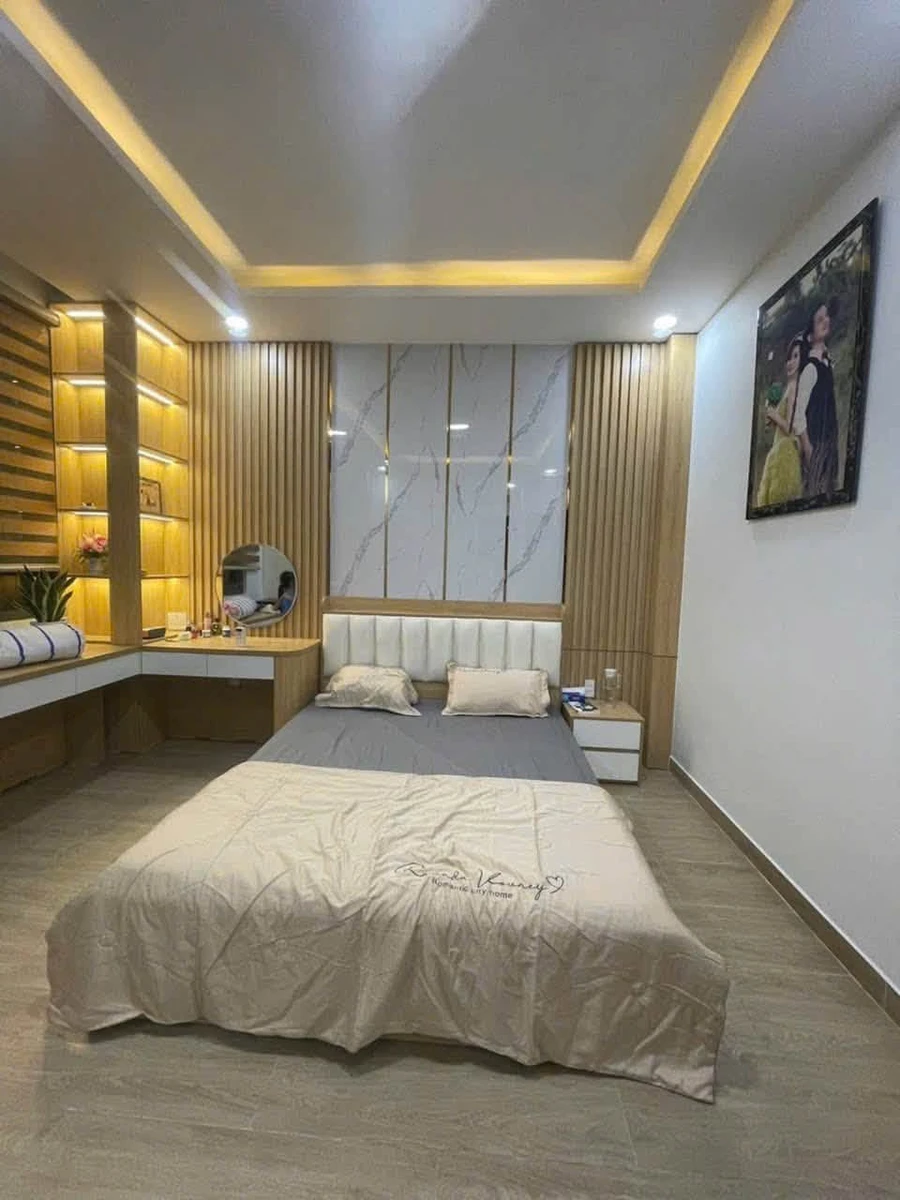 Bán nhà 4PN 196m² Lê Đình Cẩn, Bình Tân - Ảnh thu nhỏ 5
