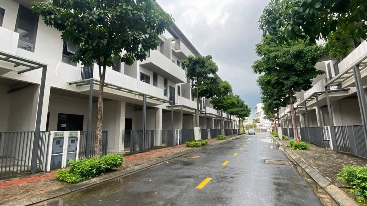 Chuyển nhượng nhà phố 4 tầng 70m² The Pearl Riverside, Bến Lức, Long An giá 2,8 tỷ - Ảnh thu nhỏ 3