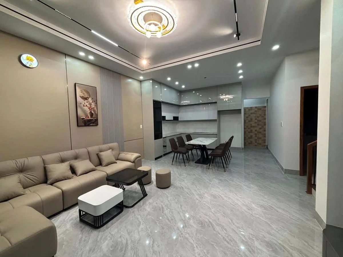 Bán nhà phố hiện đại ngang 8m, 100m2, 3 phòng ngủ gần KQH Bàu Vá, Thủy Xuân, Huế - Ảnh thu nhỏ 4