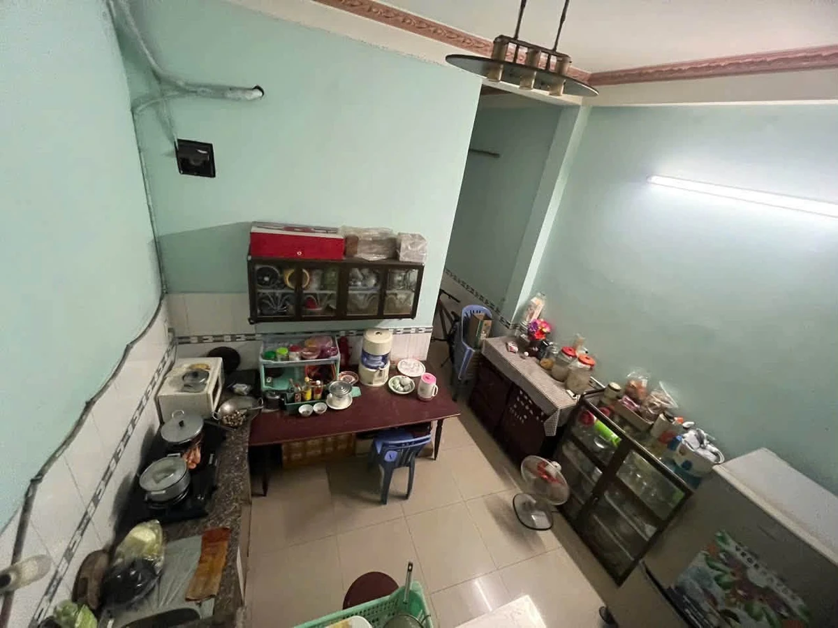 Bán nhà hẻm xe hơi Quận 4, 31m2 trệt lầu, giá 3,999 tỷ - Ảnh thu nhỏ 3