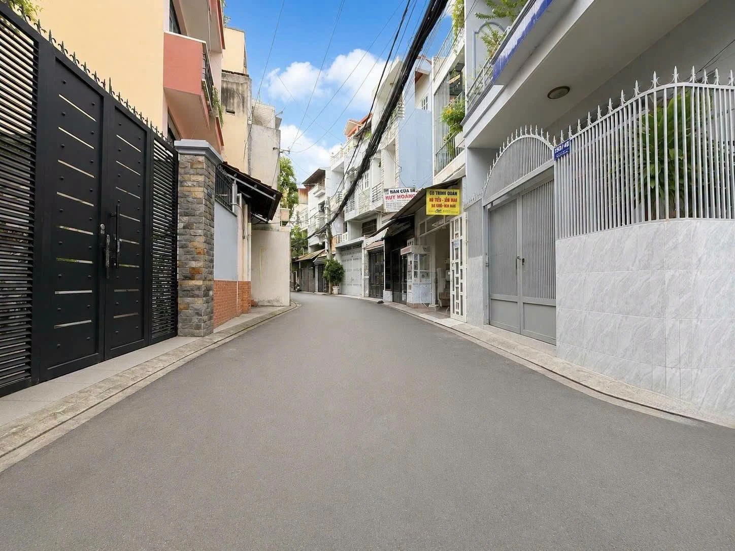 Bán nhà hẻm xe tải kinh doanh Lạc Long Quân Tân Bình 100m2 11,5 tỷ - Ảnh 1